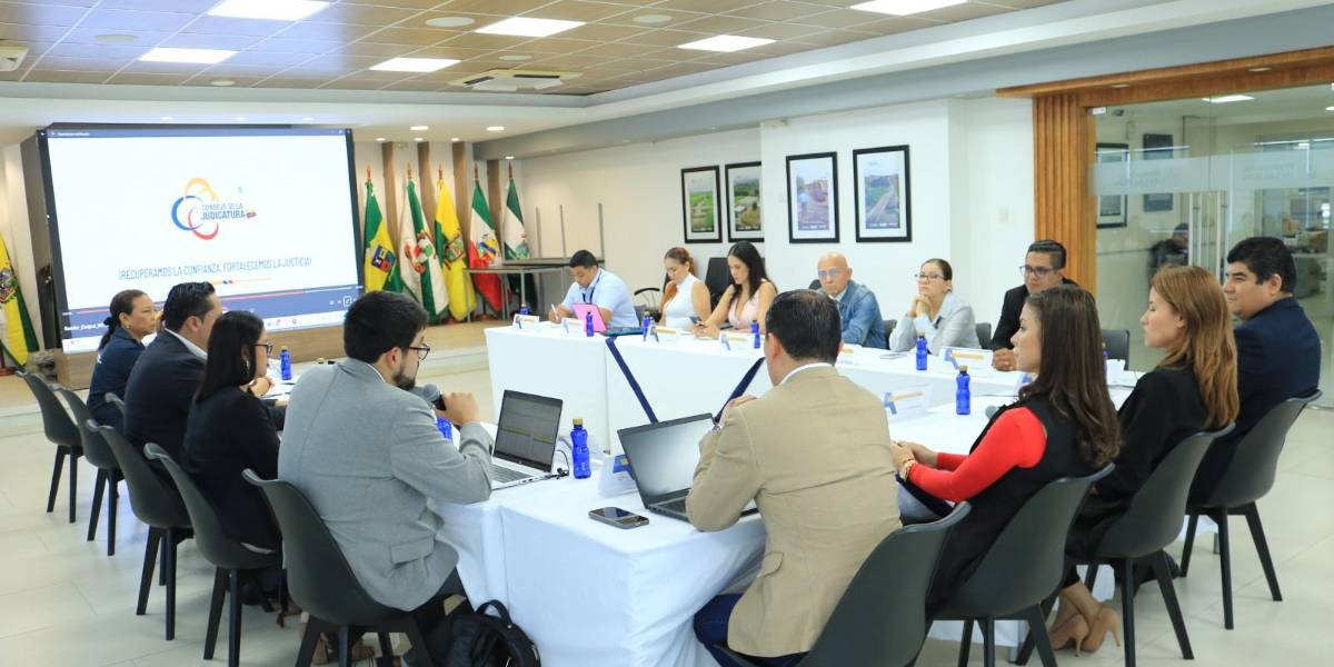 En el Consejo de la Judicatura se analizan estrategias para reducir las audiencias fallidas en Ecuador
