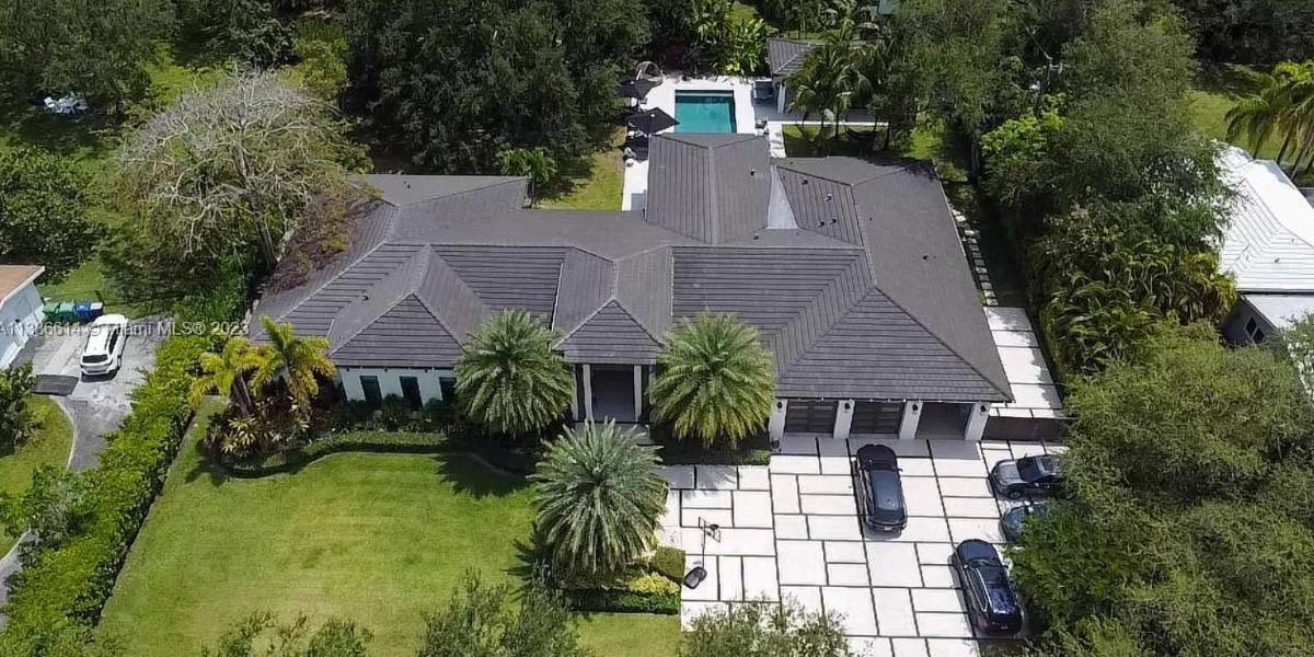 Esta es la mansión de Xavier Jordán que está a la venta en Miami