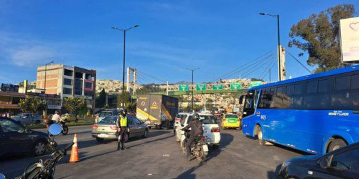 Pico y placa en Quito: las restricciones de movilidad para este martes 21 de mayo