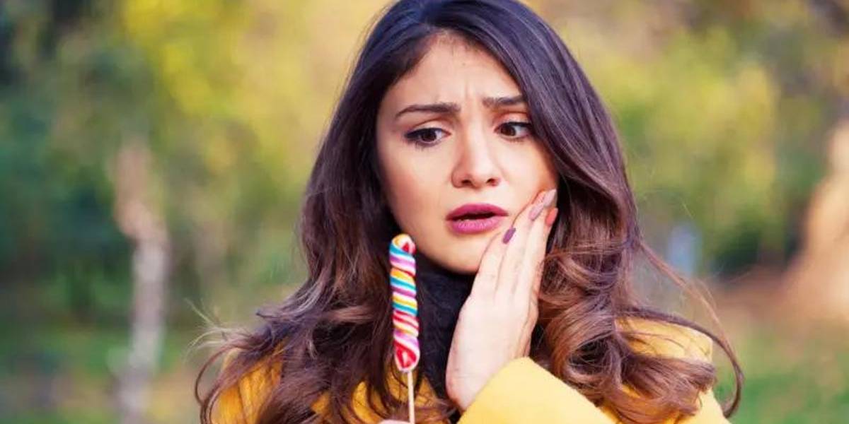 Estos son los consejos para evitar el daño del azúcar en tus dientes