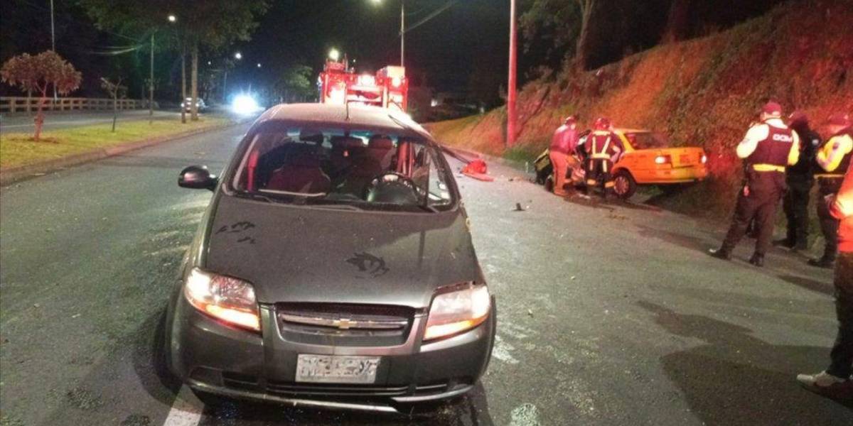 Dos siniestros de tránsito en la avenida Simón Bolívar dejaron al menos seis heridos