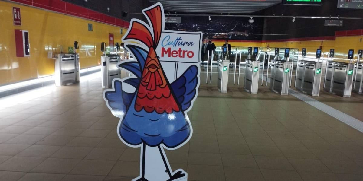 Quito: el Gallito de la Catedral será el personaje que promoverá la Cultura Metro