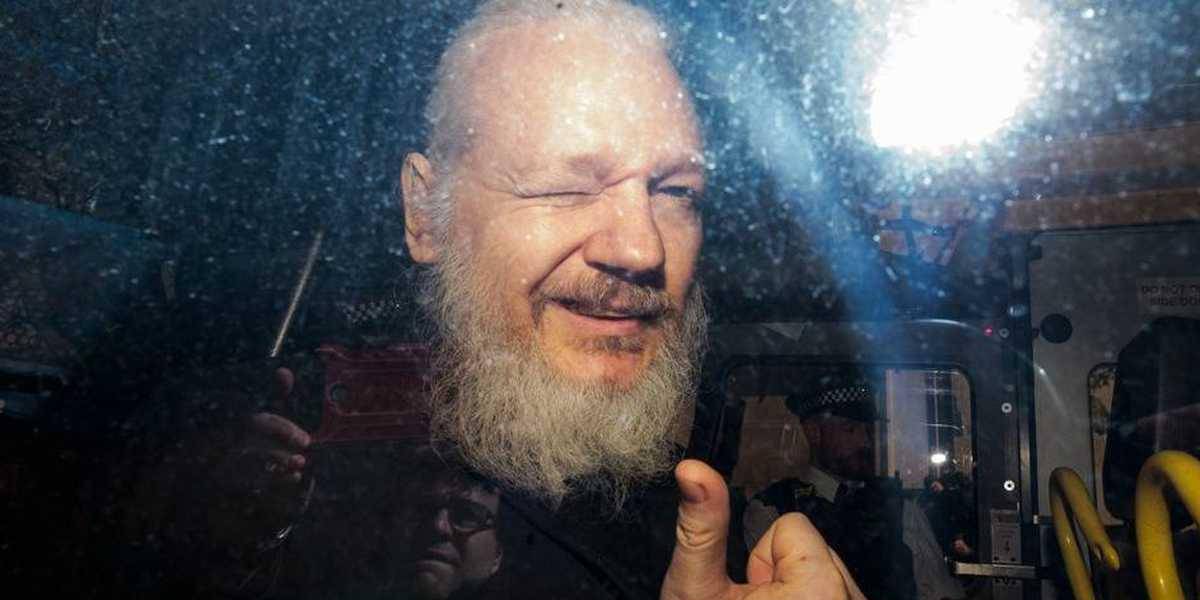 Piden a EE.UU. que retire cargos a Assange y a R.Unido que no lo extradite