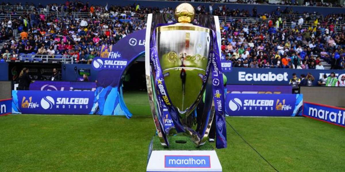 LigaPro replica fórmula del fútbol español para salvar a los clubes de la crisis económica