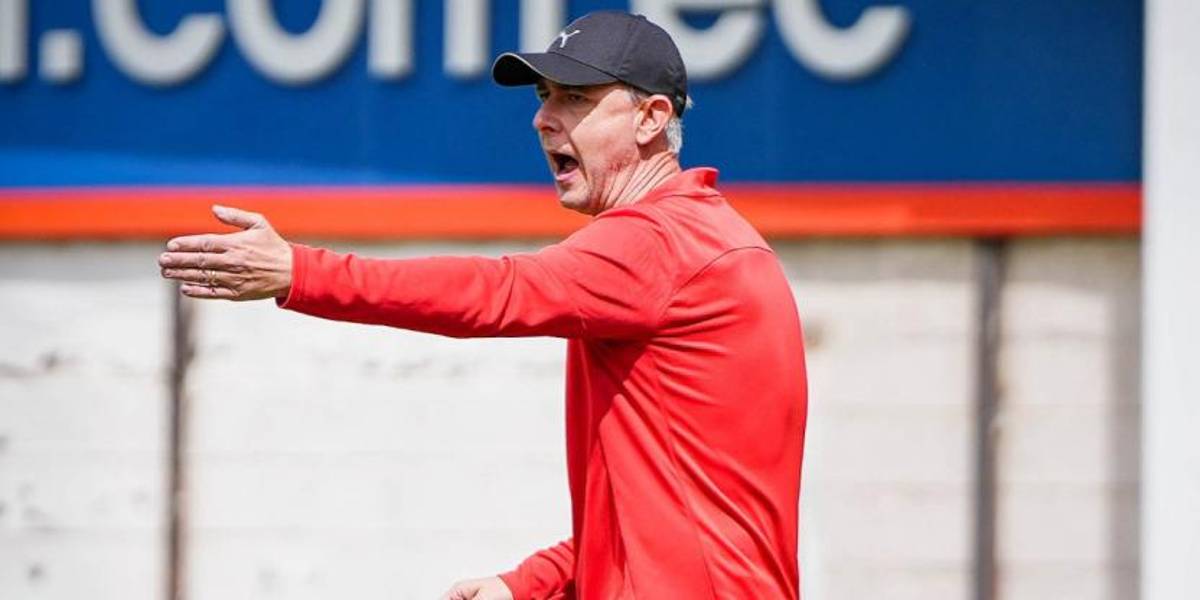 ¡Se queda! Liga de Quito confirma la continuidad de Tiago Nunes