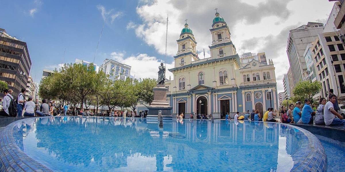 Los walking tours, cinco opciones gratuitas para recorrer Guayaquil en sus fiestas
