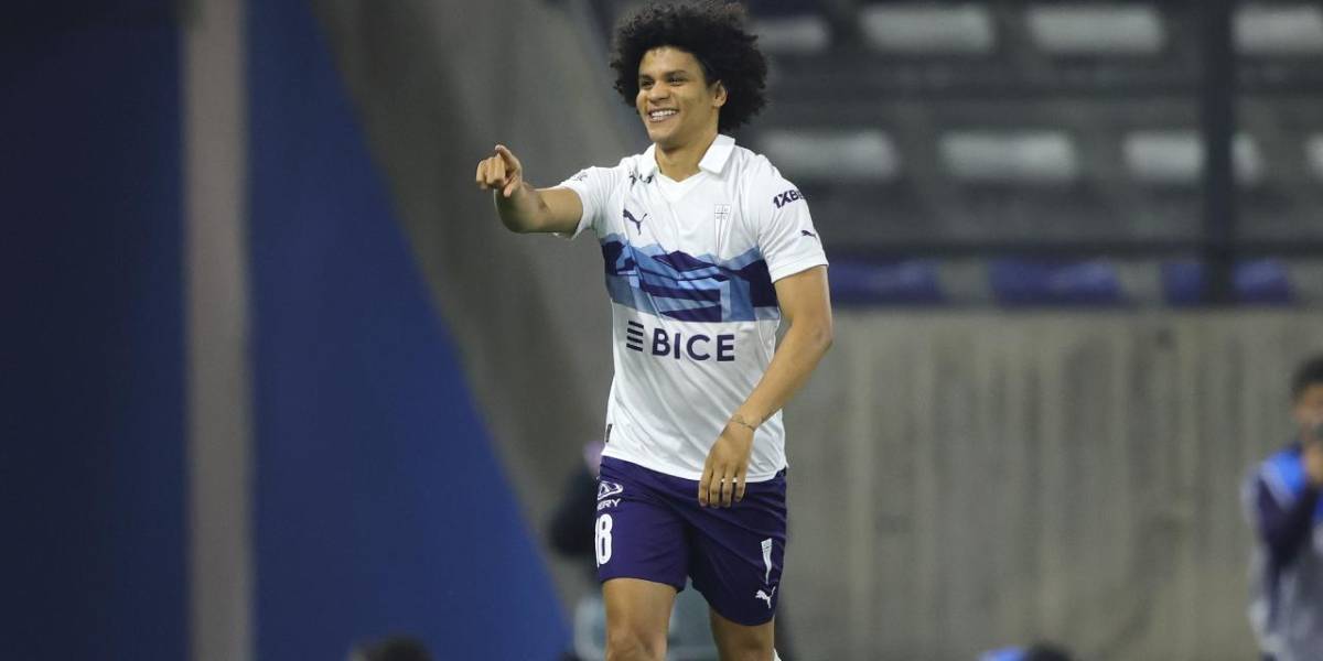 Eduard Bello ya no regresaría a Barcelona SC, el DT de Universidad Católica pide que se quede en Chile