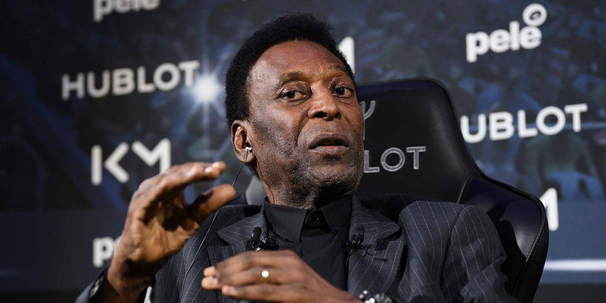 Pelé ingresó al hospital por un chequeo de rutina y agradeció el apoyo de los aficionados