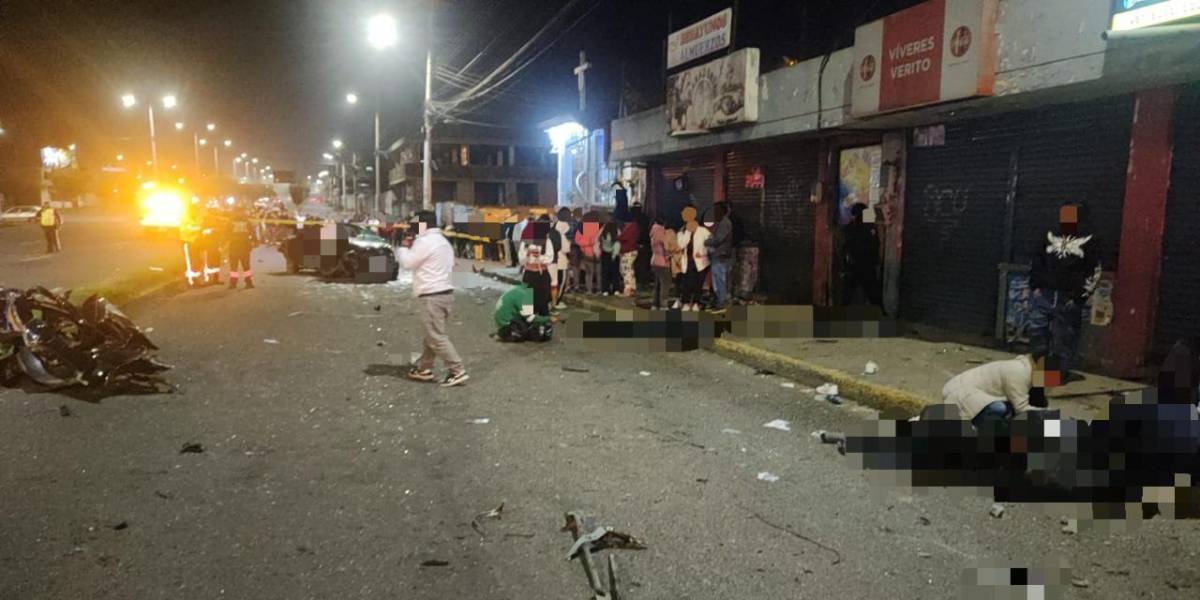 Cuatro personas mueren en siniestro de tránsito en la vía Panamericana Norte, en Quito