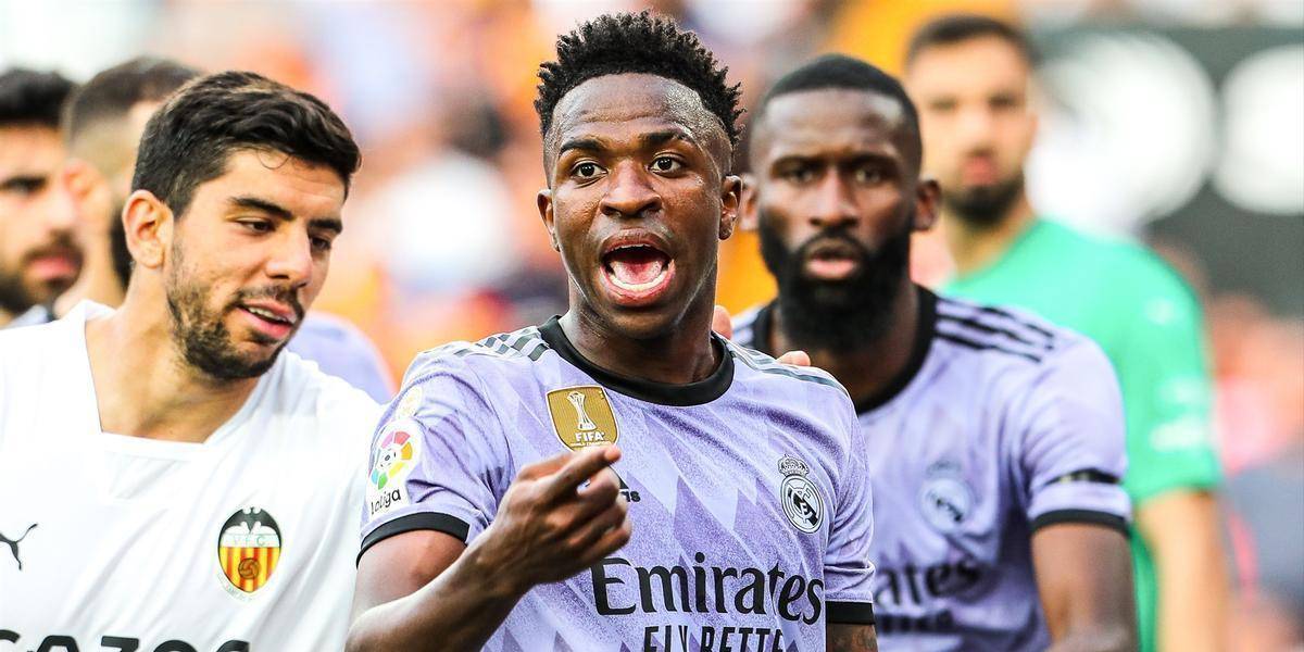 Vinicius Jr. regresa 9 meses después al estadio del Valencia, donde recibió insultos racistas