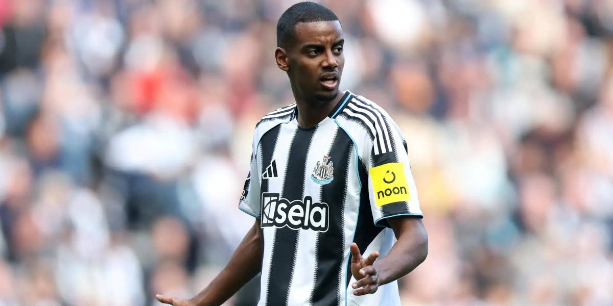Alexander Isak arremete contra el Newcastle y sentencia su salida