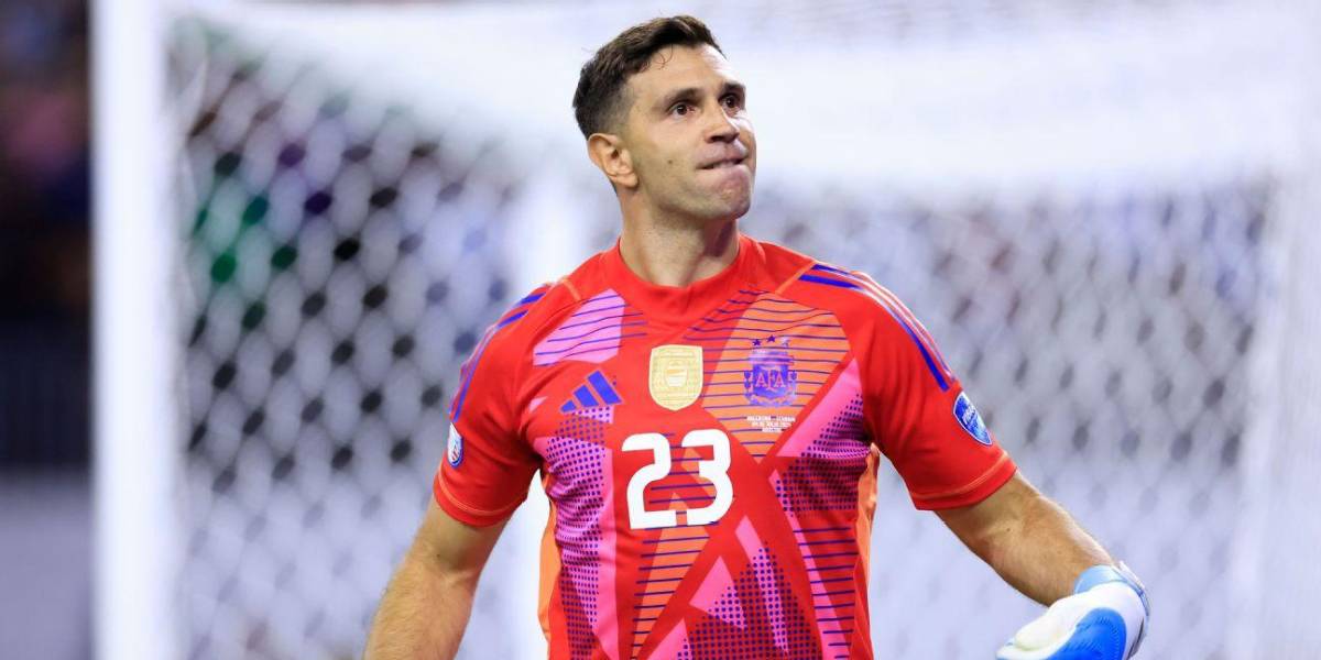 Dibu Martínez: Para mí, Ecuador va a pelear en el Mundial. Es una posible revelación