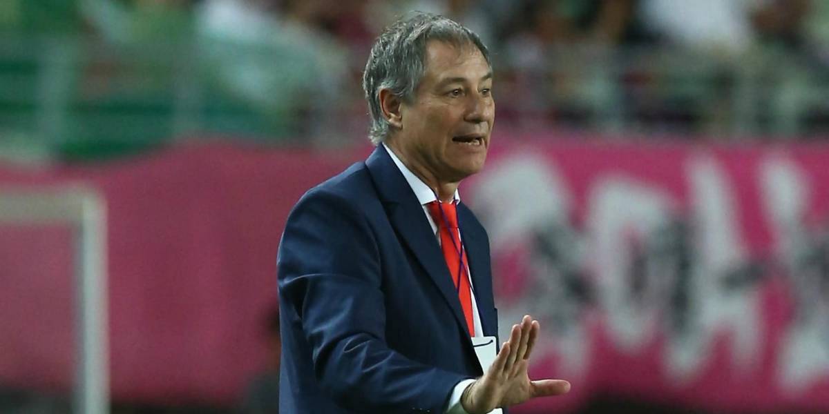 Ariel Holan no dirigirá con Barcelona SC ante Sao Paulo ni Emelec