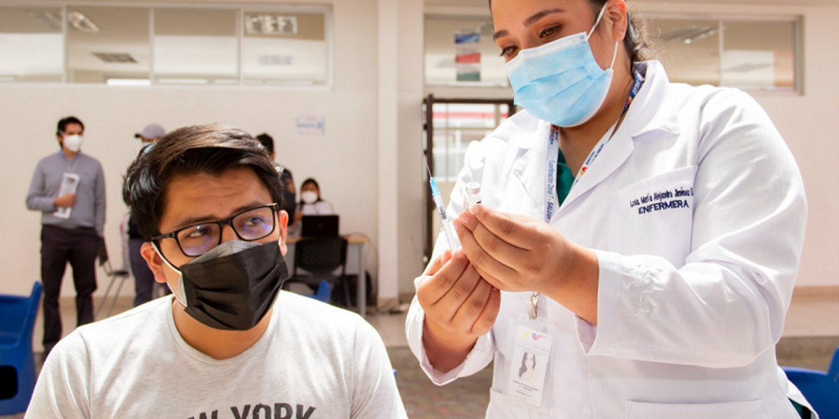 En Ecuador hay escasez de vacunas contra el Covid-19