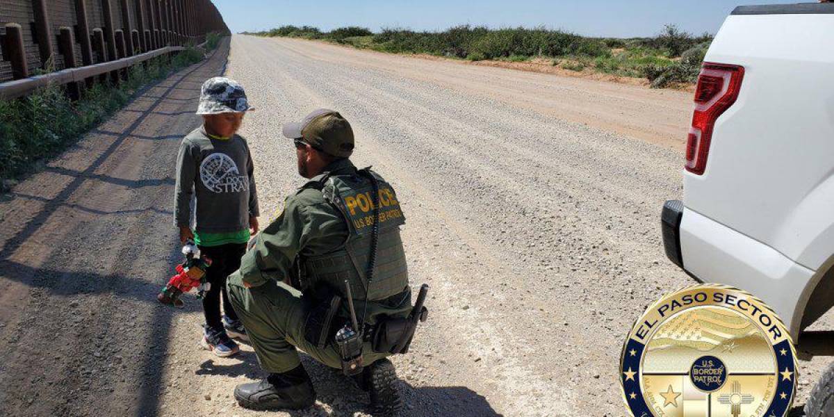 Patrulla fronteriza de EE.UU. halla un niño ecuatoriano de 4 años abandonado en pleno desierto en Texas