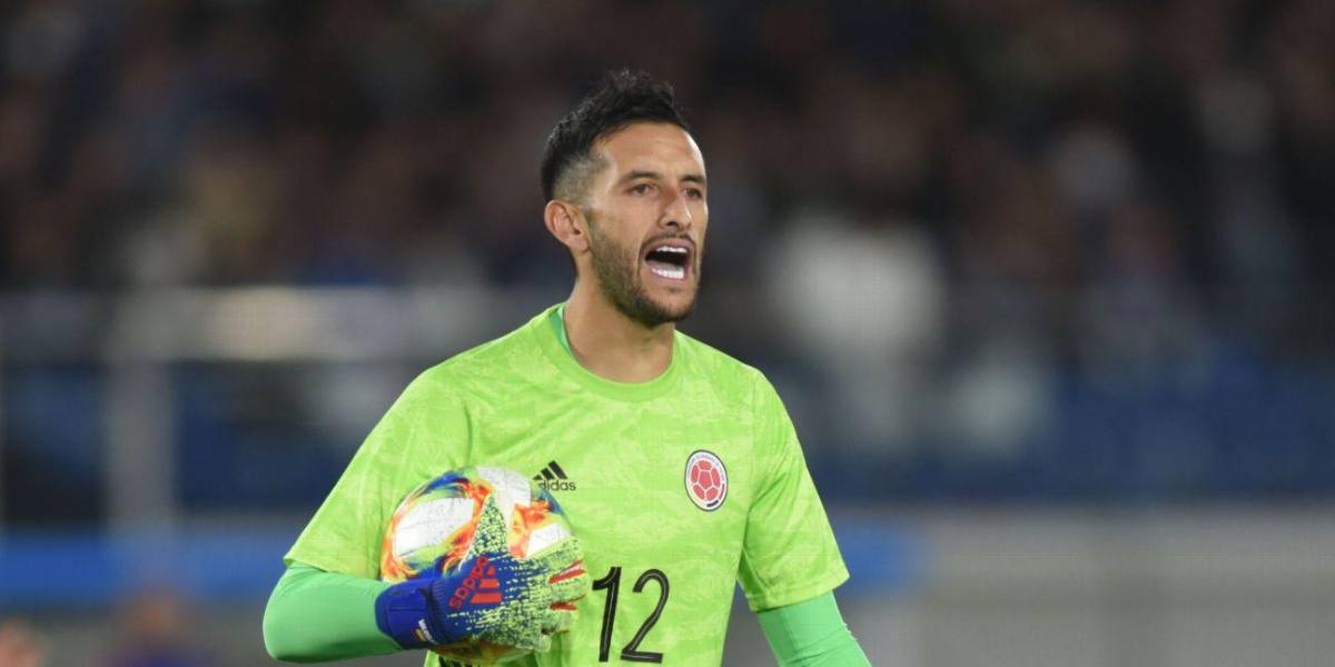 Ecuador vs. Colombia: Camilo Vargas será baja ante la tricolor por expulsión