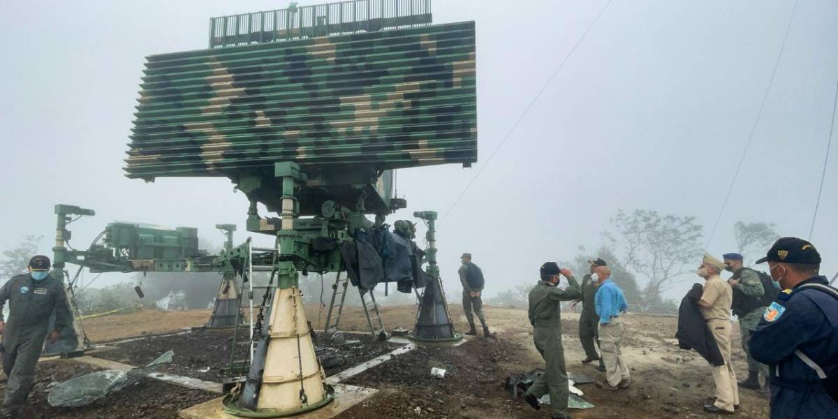 FF.AA. colocan radares móviles en Manabí hasta reparar el averiado en el cerro Montecristi