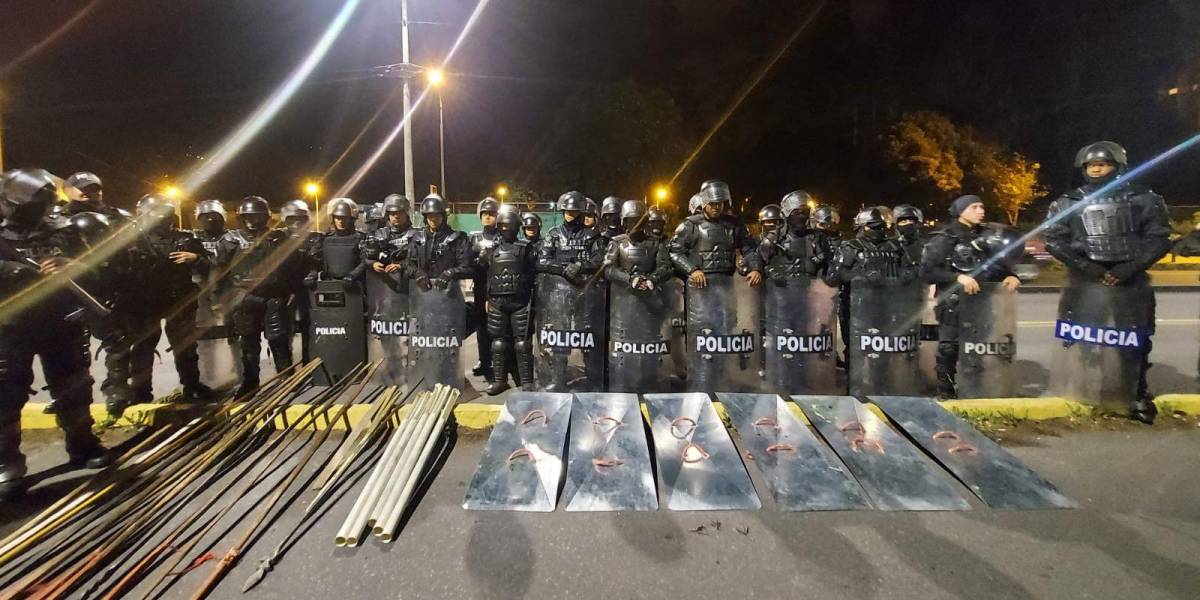 Decomisan en Quito material similar al utilizado en protestas de octubre de 2019