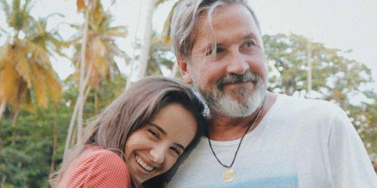 Ricardo Montaner publica su primera foto con su nieta Índigo