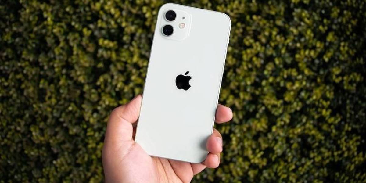 Francia prohíbe la venta del iPhone 12 por radiación