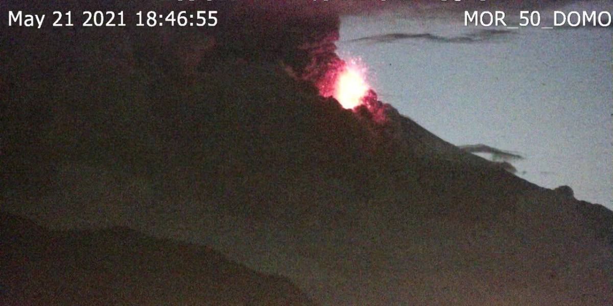 Geofísico prevé caída de ceniza en cinco provincias, tras actividad del volcán Sangay