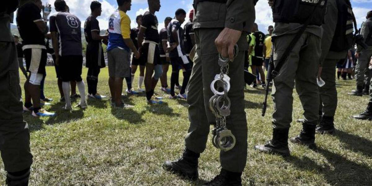 Cómo opera el temido Tren de Aragua, la megabanda criminal de Venezuela que se expandió a otros países de América Latina