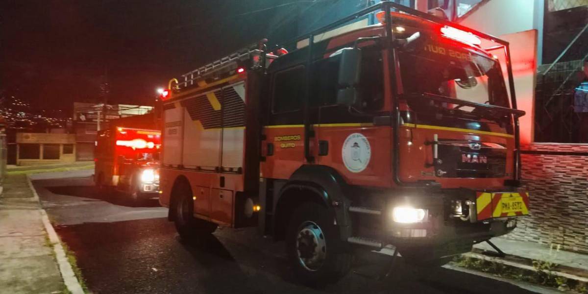 Una persona adulta mayor terminó con quemaduras de primer y segundo grado por deflagración, en el sur de Quito