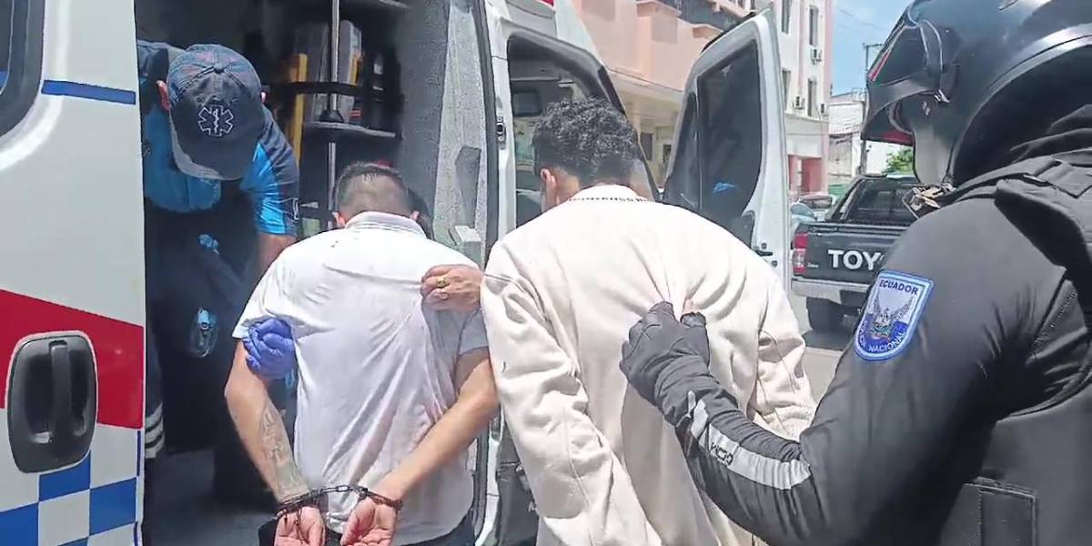 Dos sacapintas fueron capturados por la ciudadanía en el centro de Guayaquil