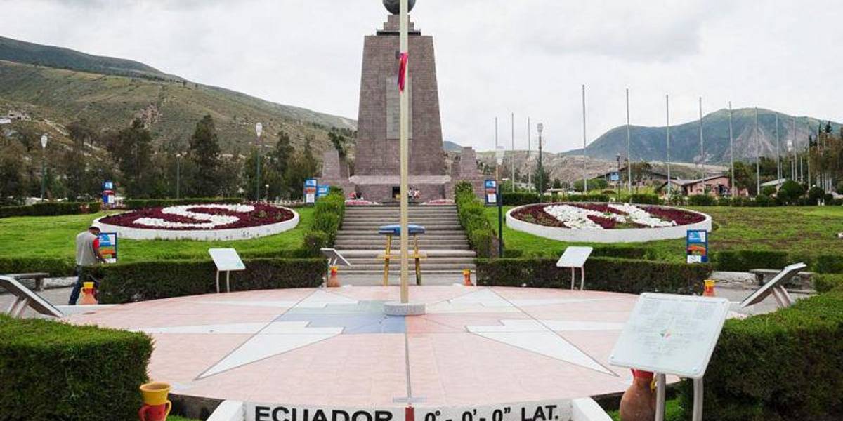 ¿Dónde está exactamente el ecuador en Ecuador?