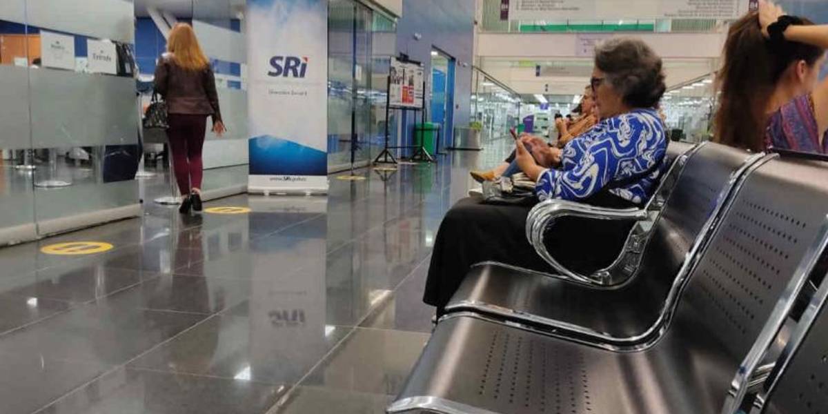 Jueza niega la acción de protección por retrasos en la devolución del IVA a adultos mayores