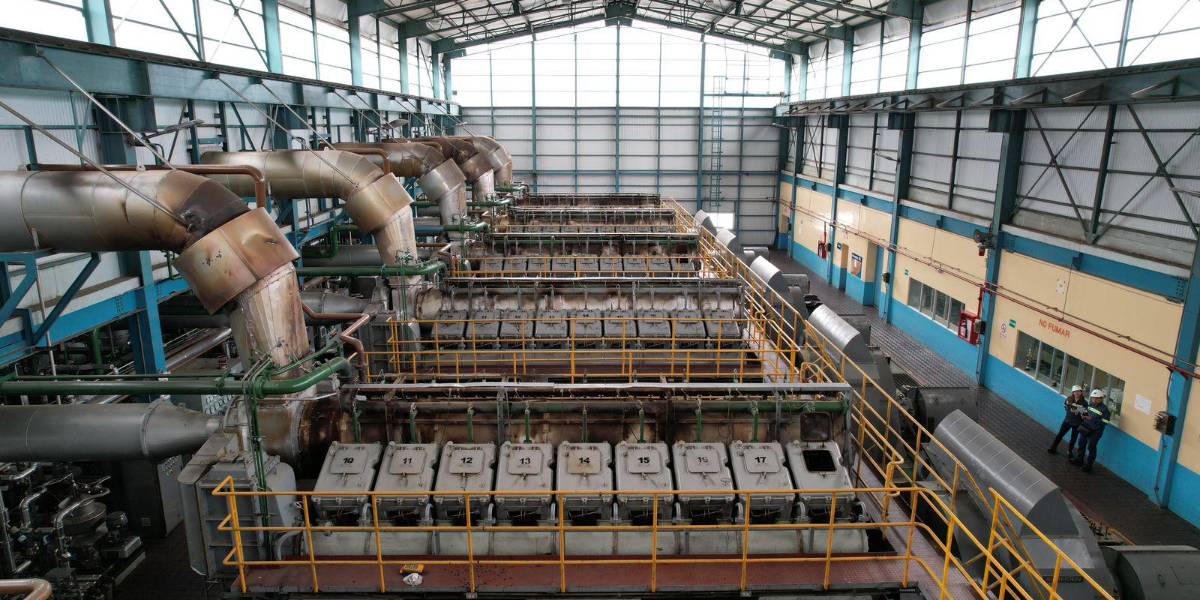 Apagones en Ecuador: Ministerio de Energía afirma que avanza el proceso para contratar electricidad, aunque aún no inicia la licitación