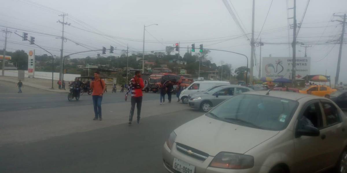 Vía a Daule cerrada la mañana de este jueves 3 de noviembre