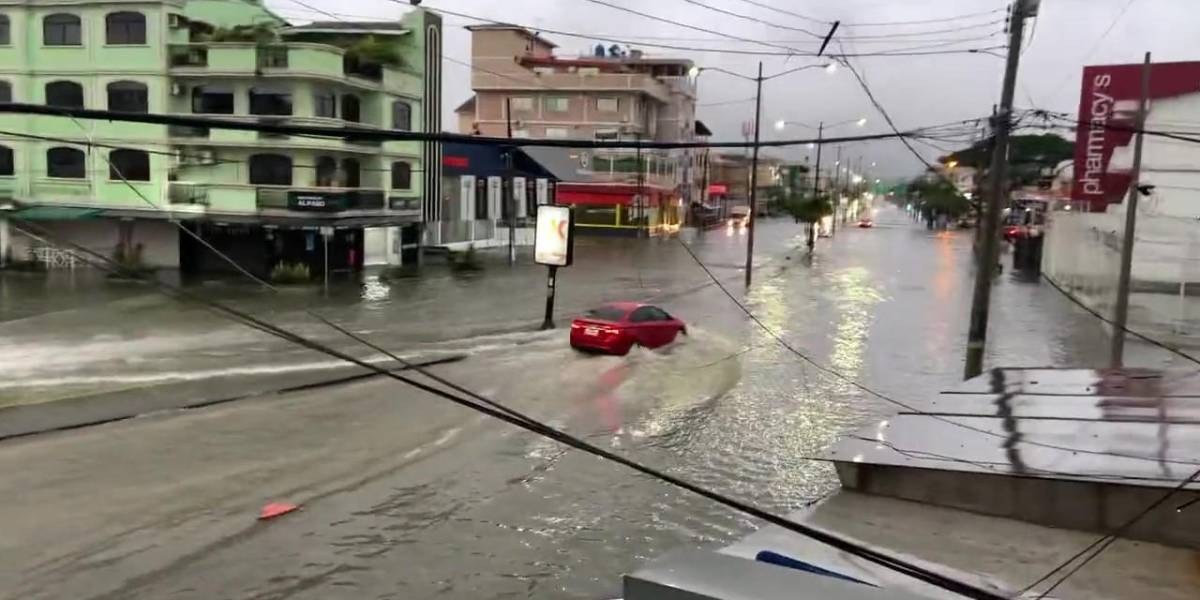 Guayaquil soportó la segunda lluvia más fuerte en los últimos 25 años, según el Inamhi