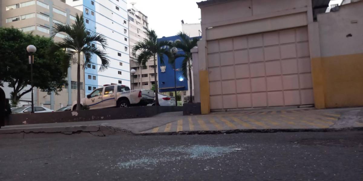Un hombre disparó contra un carro que tenía seis tanques de gas en su interior, en Guayaquil