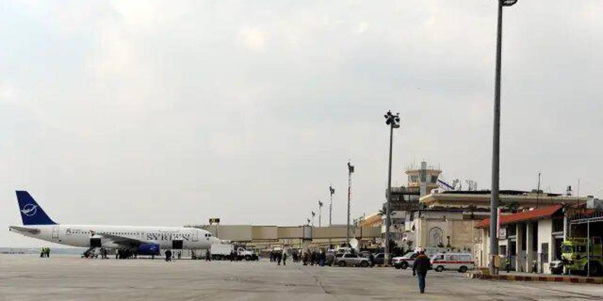 Aeropuertos de Damasco y Alepo quedan fuera de servicio por ataques israelíes, denuncia Siria