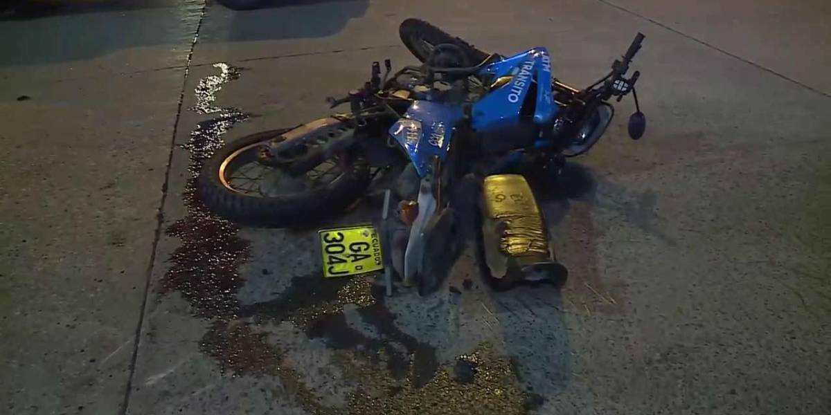 Dos agentes de la ATM fueron atropellados en el norte de Guayaquil