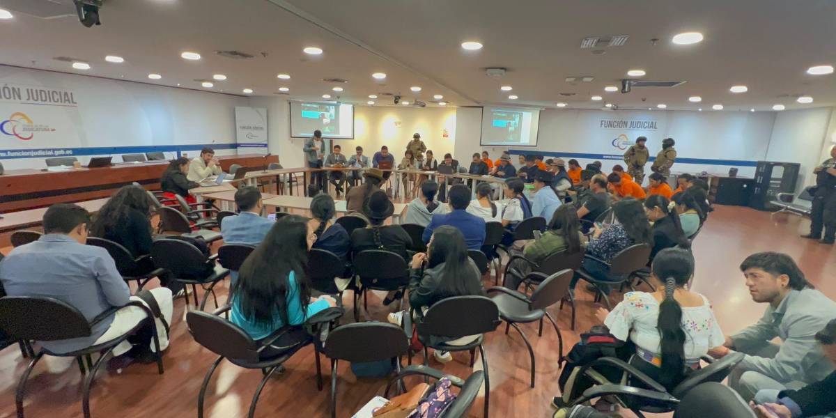 La Corte reinstala en Quito la audiencia de apelación de los procesados por la quema del cuartel policial en Otavalo