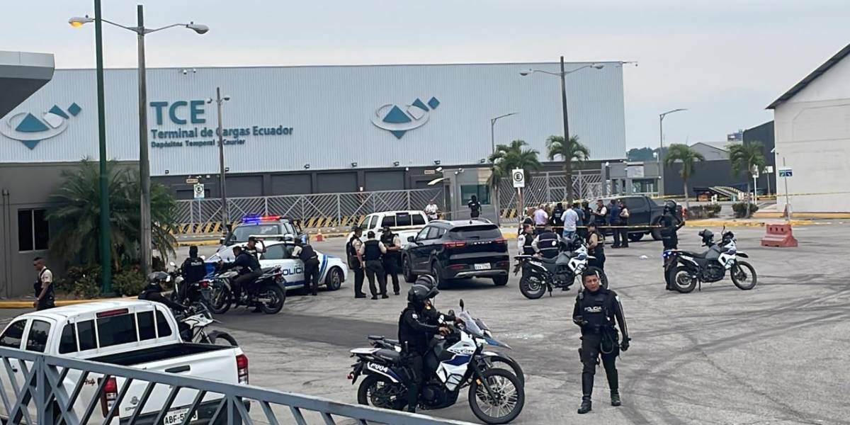 Guayaquil: dos guardias fallecieron tras intento de asalto a blindado en el aeropuerto