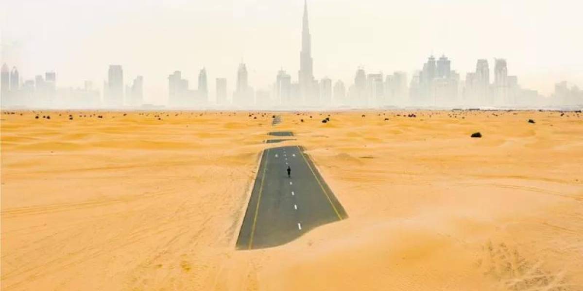 Dubái, la ciudad en el desierto que lucha para no ser engullida por la arena