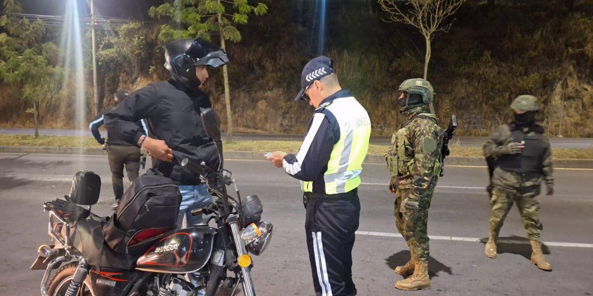 Controles en la av. Simón Bolívar dejaron cinco detenidos por conducir en estado de ebriedad