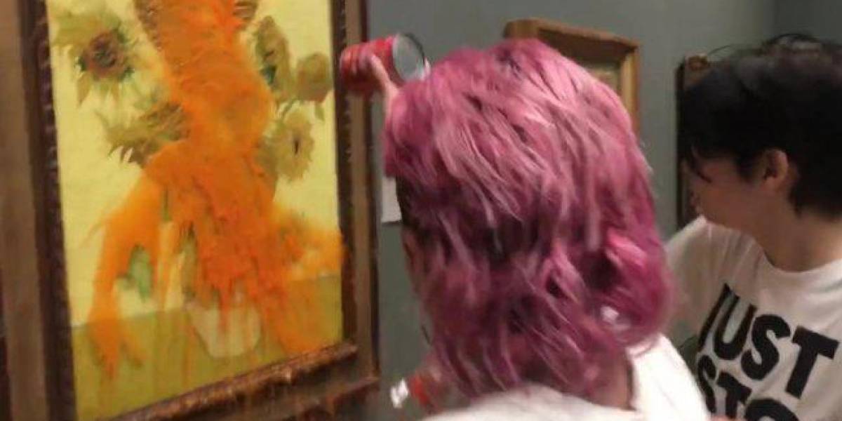 Dos activistas lanzan sopa contra pintura de Van Gogh en Londres