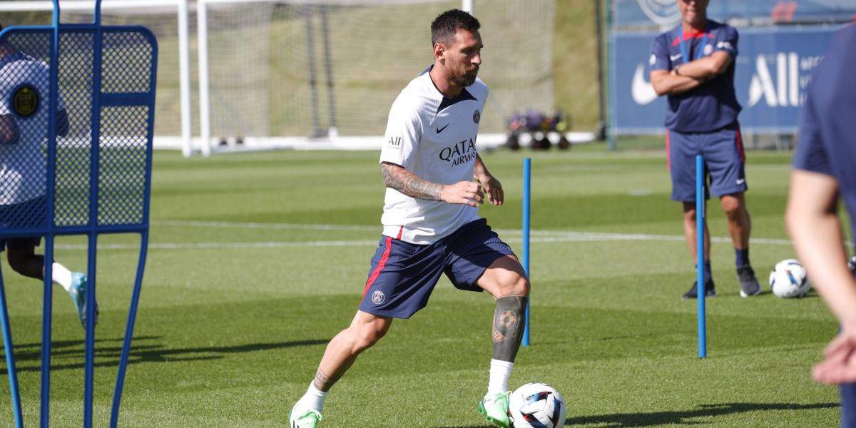 Messi vuelve a entrenarse con el PSG tras unos días de descanso en Argentina