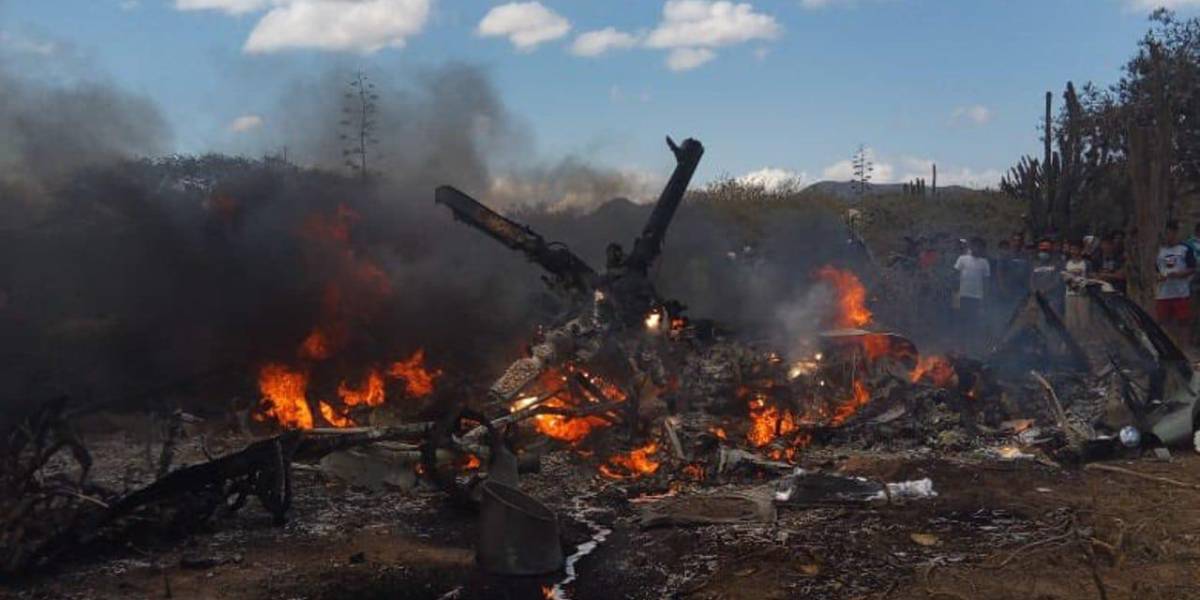 Maduro confirma dos muertos en accidente de helicóptero de la Fuerza Armada