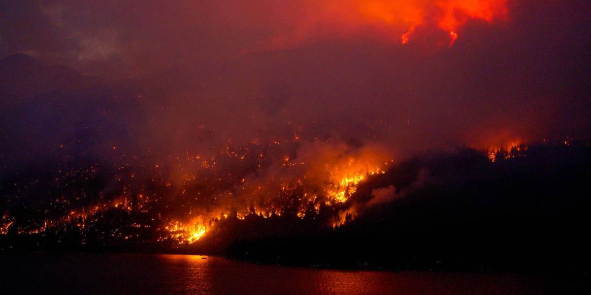 Incendios en Canadá: impactantes imágenes del avance del fuego en la provincia de Columbia Británica
