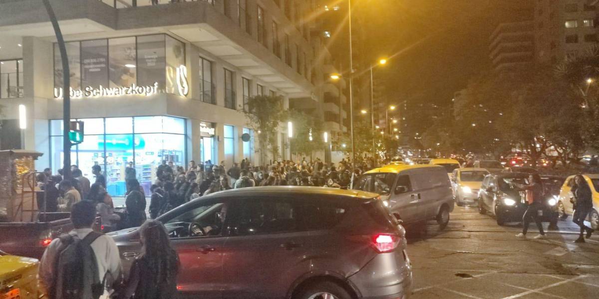 Fiestas de Quito: se registran aglomeraciones en la av. Shyris