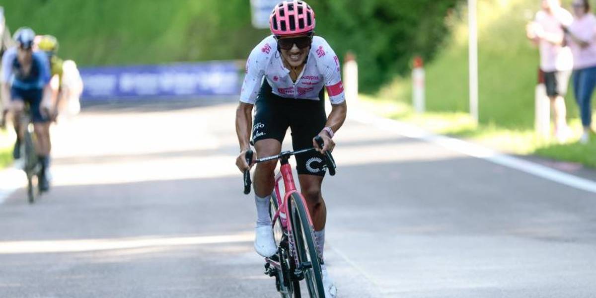 Richard Carapaz: Sabíamos que era una etapa clave. Creo que lo hice bien y demostré todo mi esfuerzo