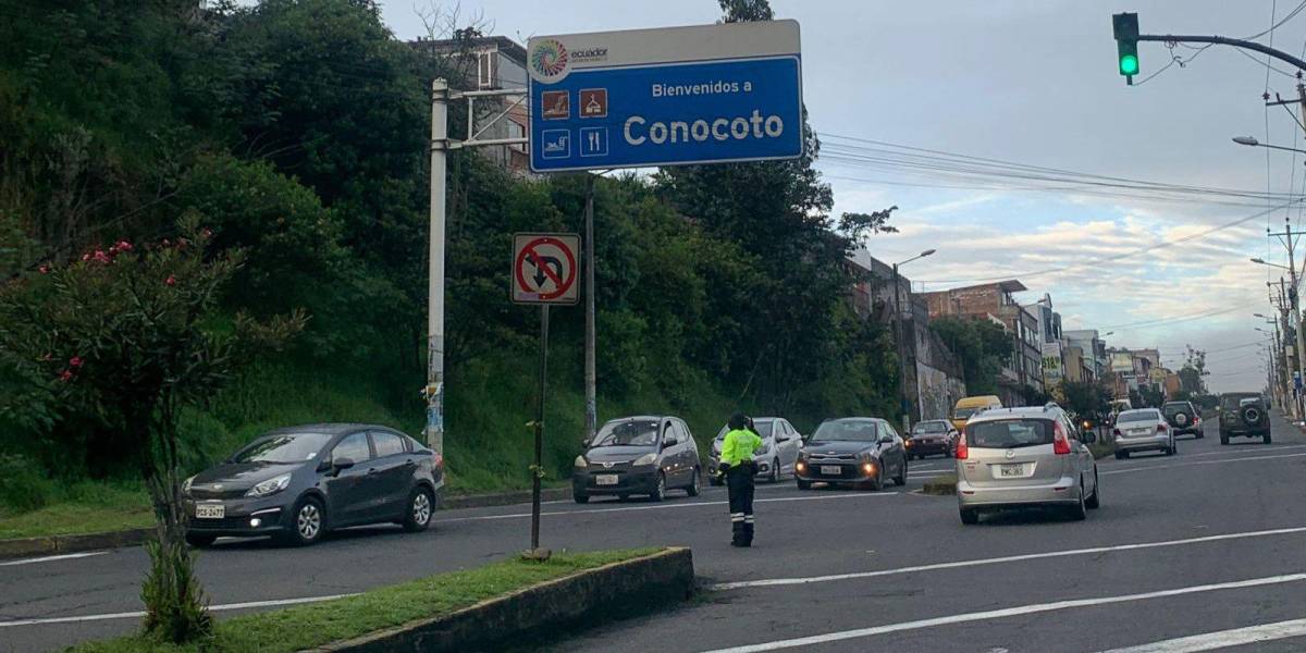 Quito: Pico y Placa continuará sin cambios pese a más congestionamiento vehicular