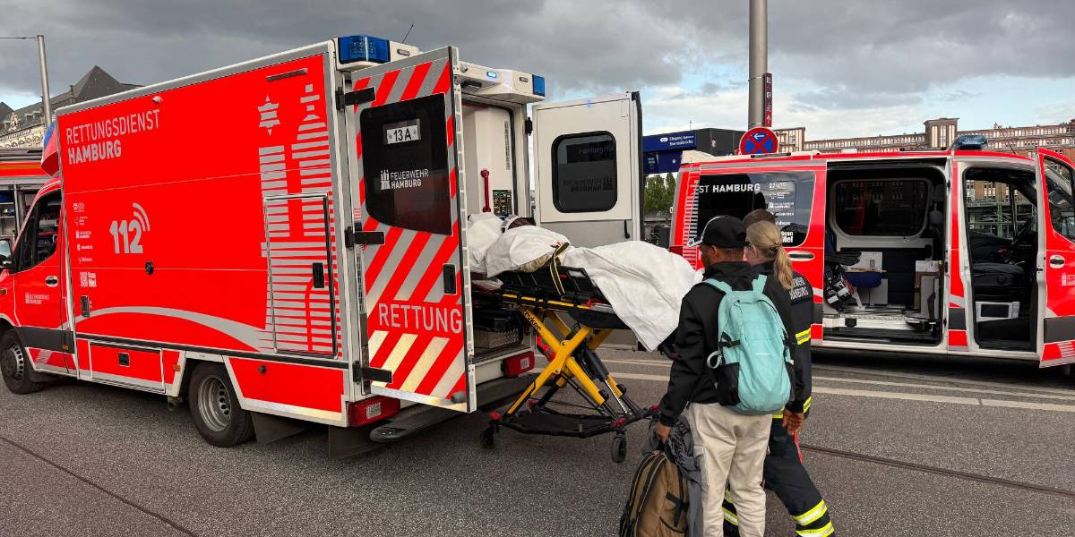 Una mujer apuñaló a 17 personas en una estación de tren en Alemania