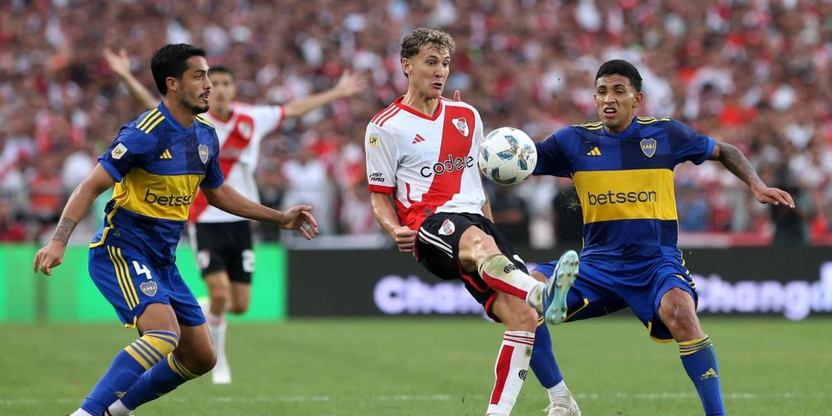 Boca y River se enfrentan por los cuartos de final de la Copa de la Liga con presencia de ambas hinchadas