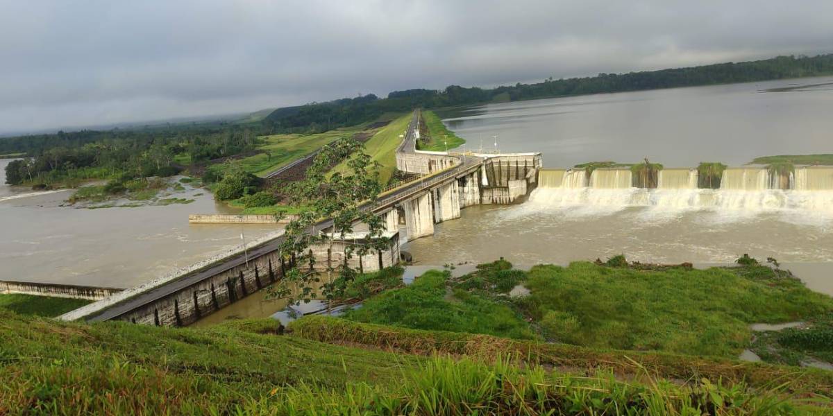 Celec incrementará descarga de agua de represa Daule-Peripa por aumento de caudales